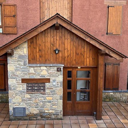 Apartament Deluxe Espot - L'Amfitriona Buitenkant foto